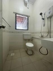 Sixth Avenue (D10), Terrace #443225191
